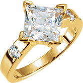 Ring Mounting for Princess Shape Gemstone